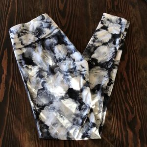 Athleta Size ST Floral Leggings